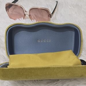 Gucci chartreuse velvet eyeglasses sunglasses case